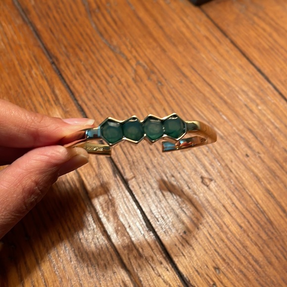 Cuff - Picture 2 of 3